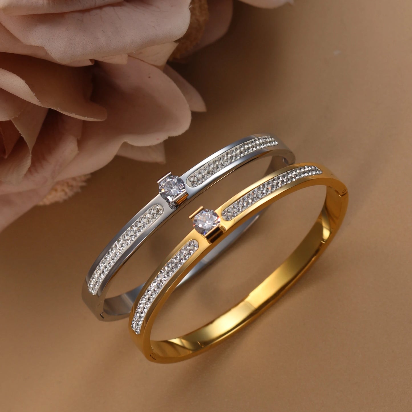 Women Beautiful Stainless Steel 18k Gold Color Bangle Crystal Design Charm Bracelet