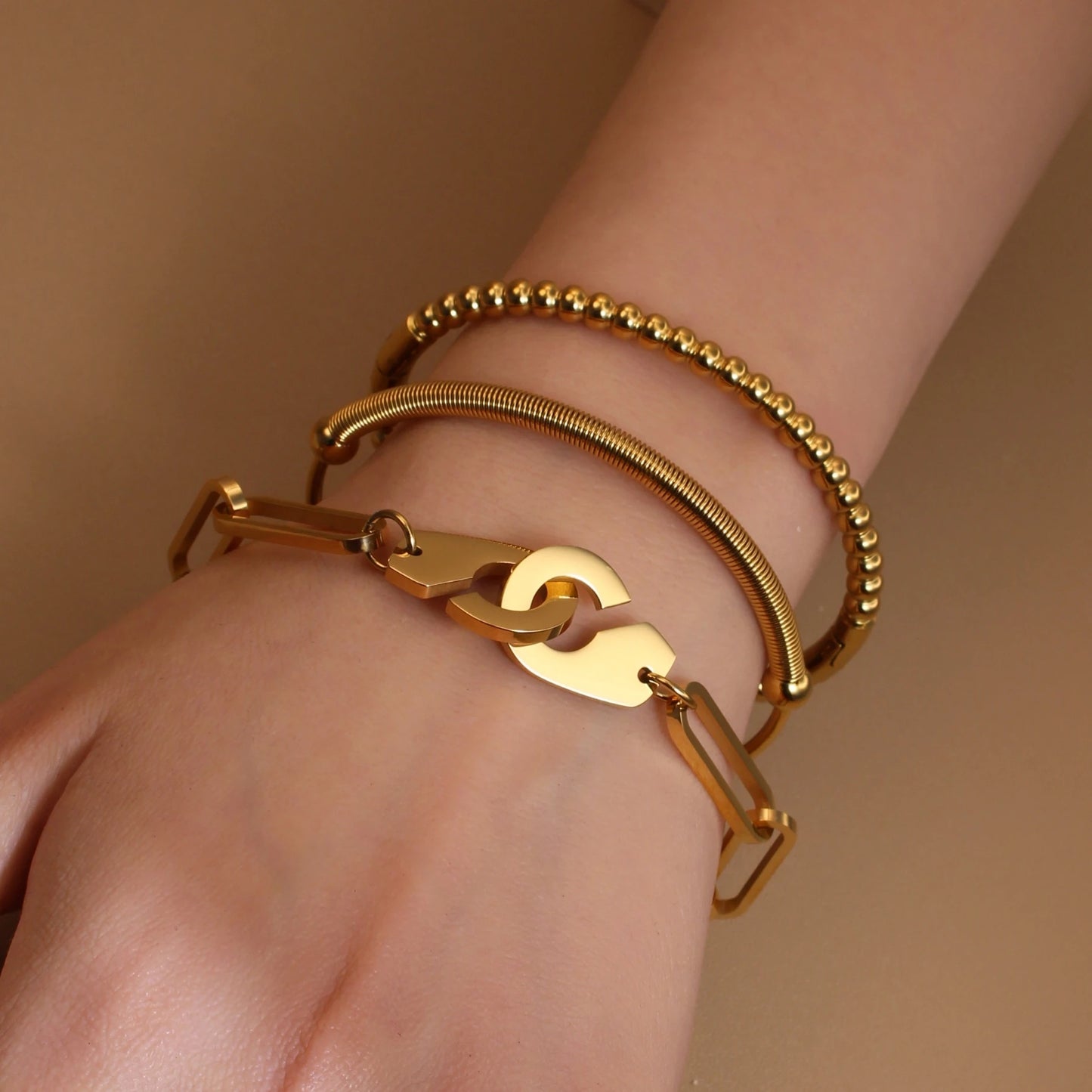 Women 18K Gold-Plated Stainless Steel Bead Open Bracelet Clasp Design Bangles Jewelry