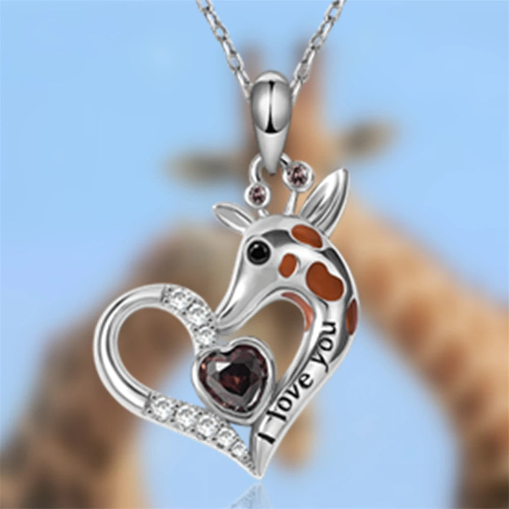 Women Fashion Giraffe Heart Shape Crystal Pendant Necklace Romantic Gifts