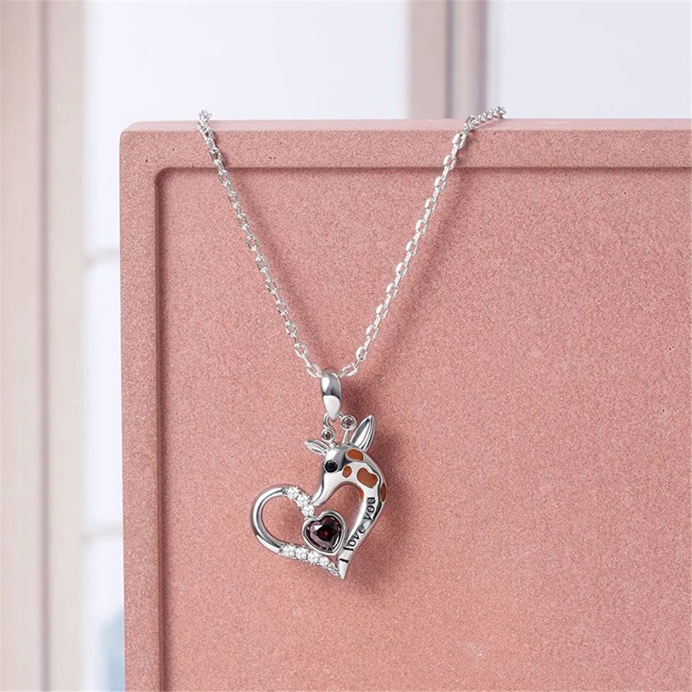 Women Fashion Giraffe Heart Shape Crystal Pendant Necklace Romantic Gifts