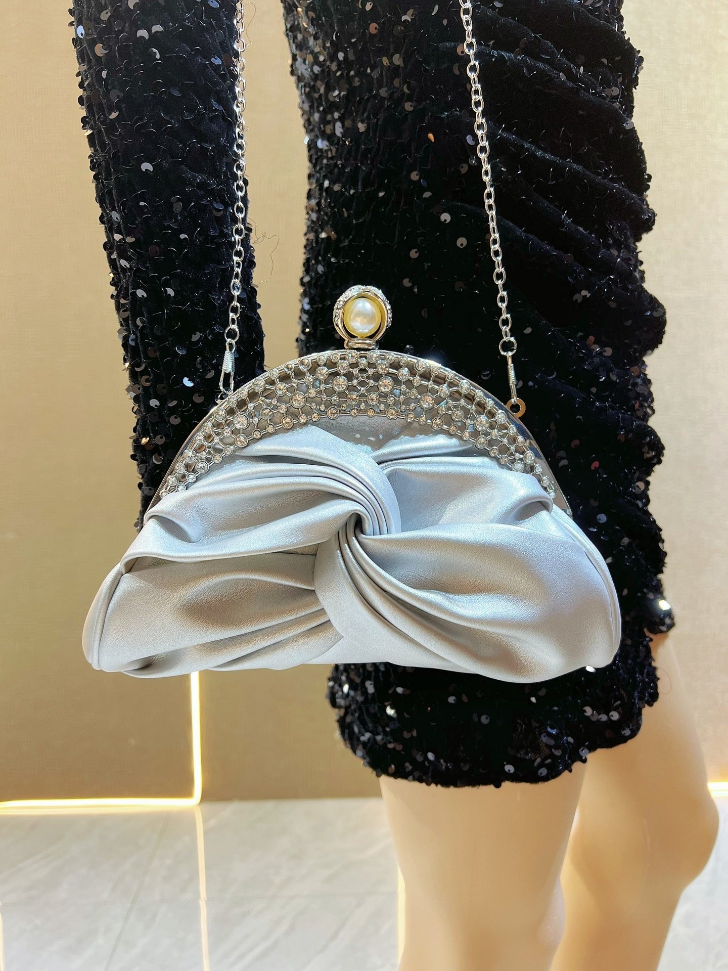 Women Diamond-embedded Fashionable Party Clutch Mini Bag