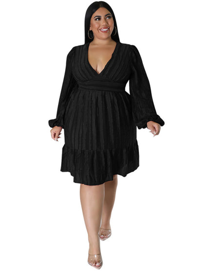 Plus size women jacquard V-neck striped long-sleeved party dress