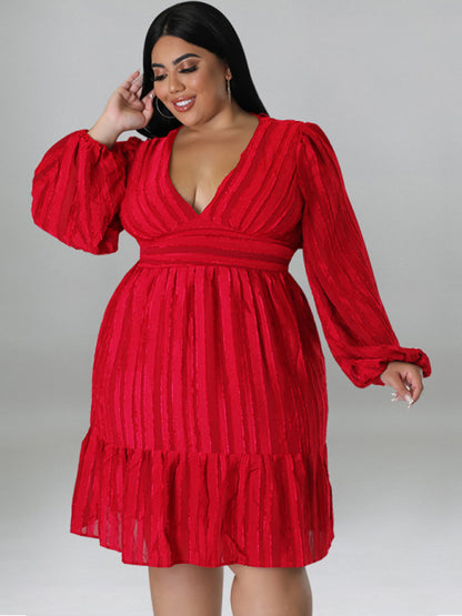 Plus size women jacquard V-neck striped long-sleeved party dress