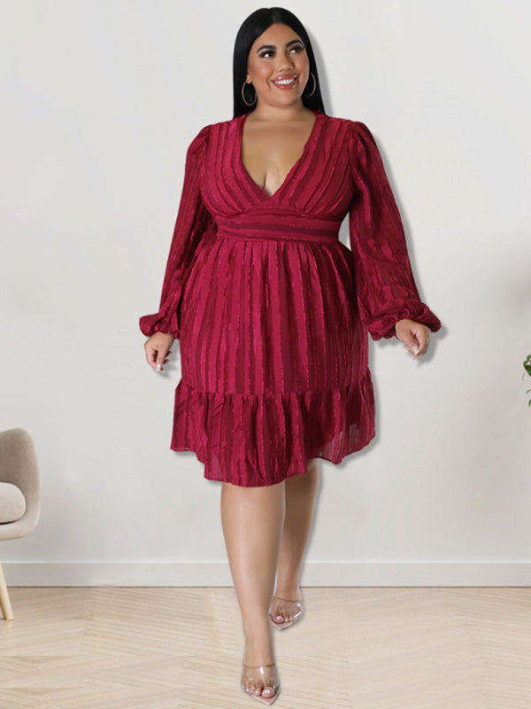 Plus size women jacquard V-neck striped long-sleeved party dress