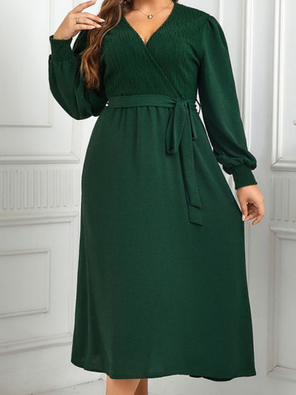 plus size women V-neck green design evening party dress