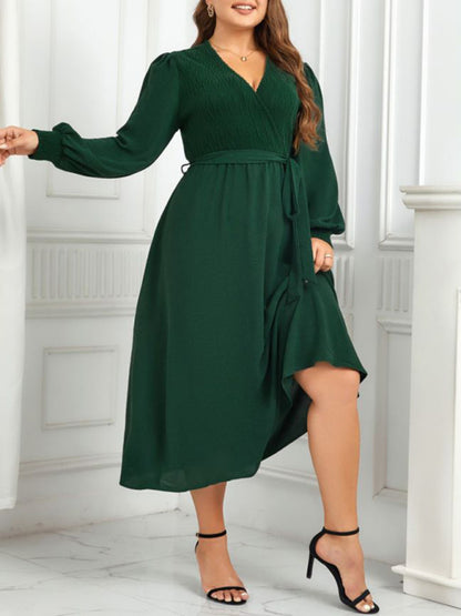 plus size women V-neck green design evening party dress