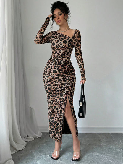 Women's Round Neck Long Sleeve Leopard Print High Waist Party Dress